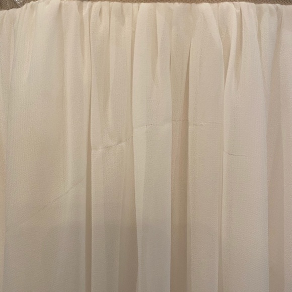 Hayley Paige Wedding Gown - Picture 14 of 16